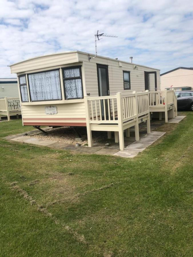 A4 The Chase 6 Berth Pet Friendly Caravan With Decking Ingoldmells Ngoại thất bức ảnh