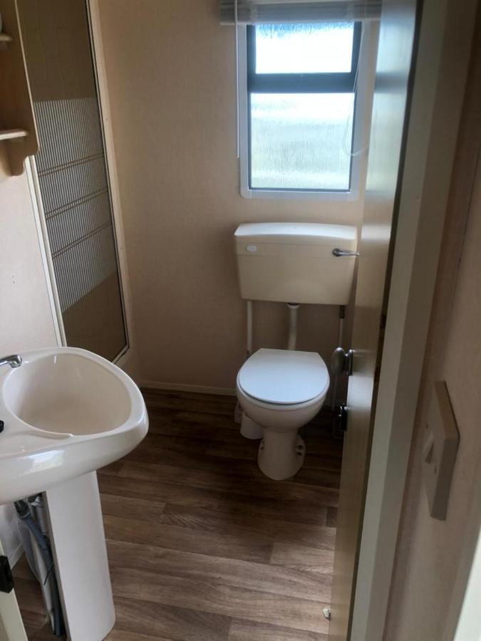 A4 The Chase 6 Berth Pet Friendly Caravan With Decking Ingoldmells Ngoại thất bức ảnh